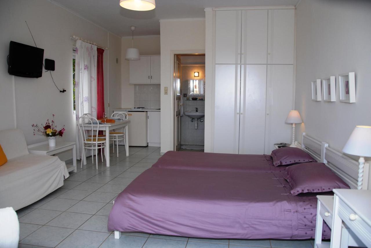 Villa Fleria Seaside Studios & Apts Gerani  Екстериор снимка